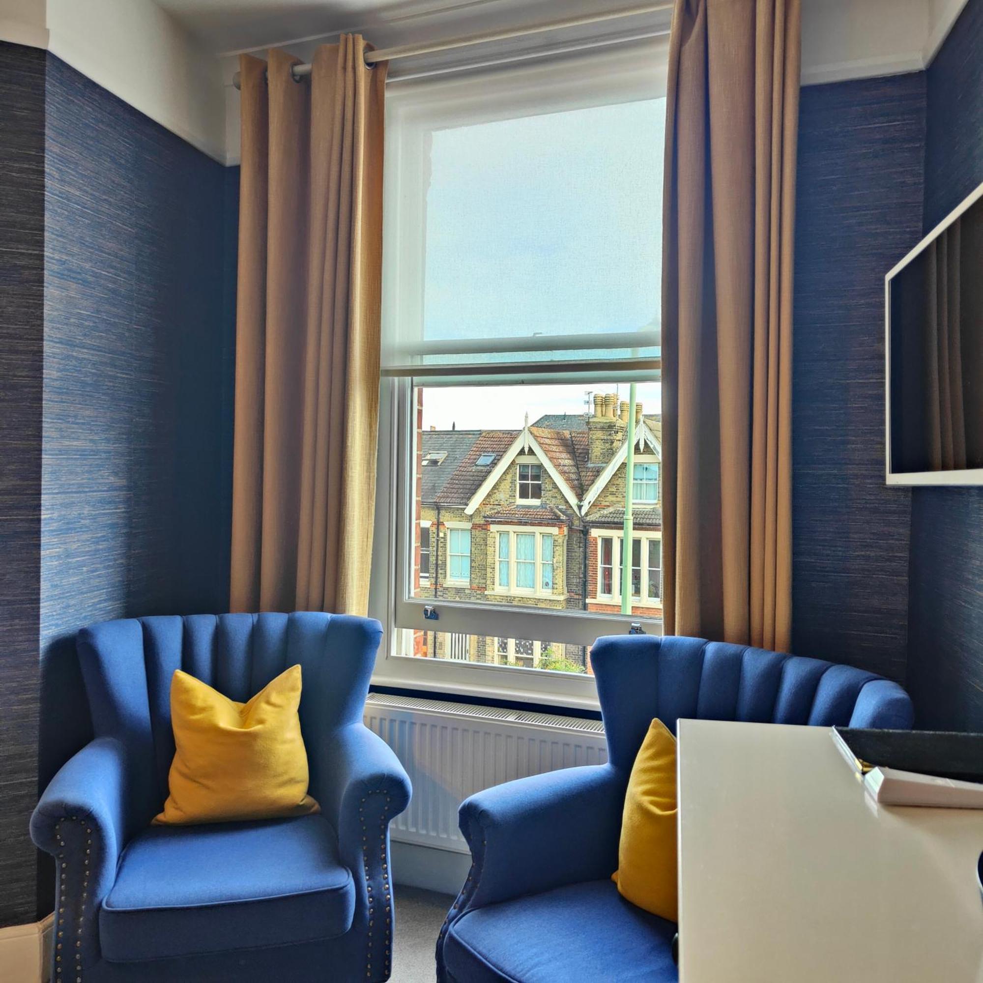 The Corner House Bed and Breakfast Lowestoft Buitenkant foto